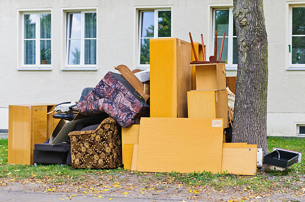 Best Customized Junk Removal Services in Kewaunee, WI